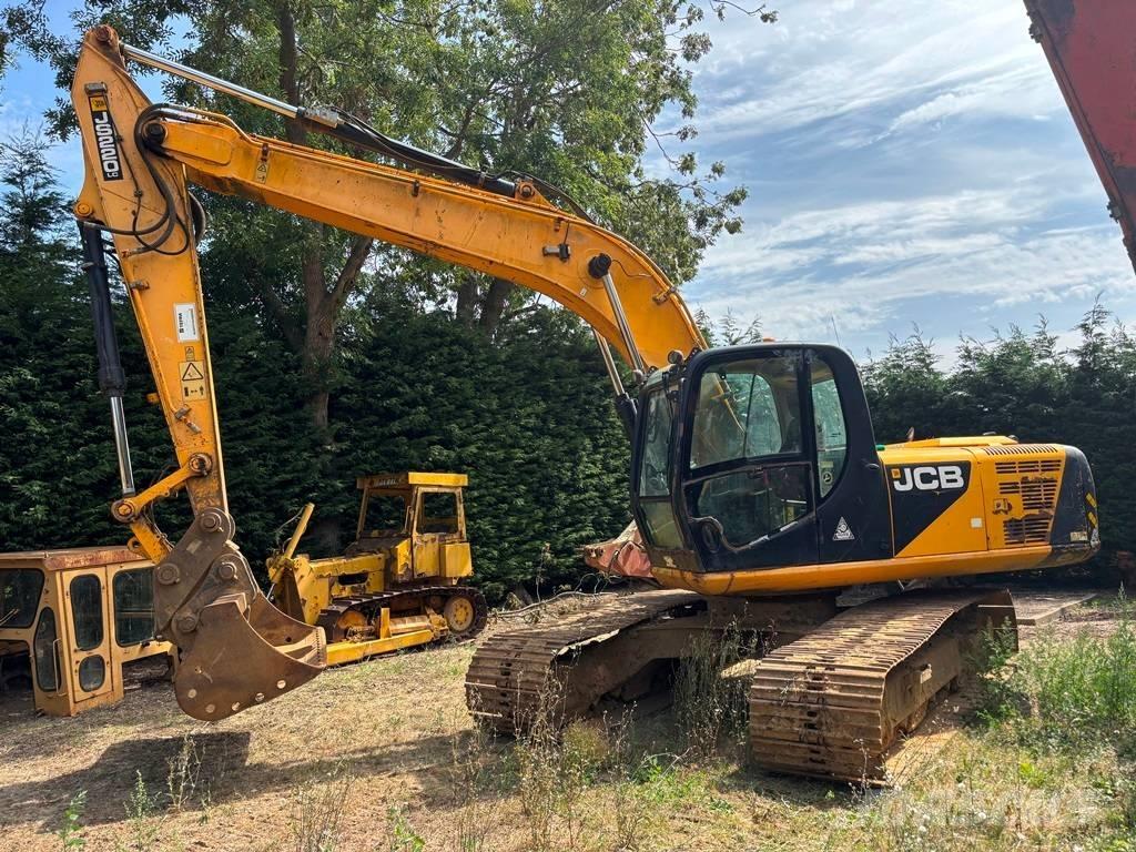 JCB JS 220 LC Escavatori cingolati
