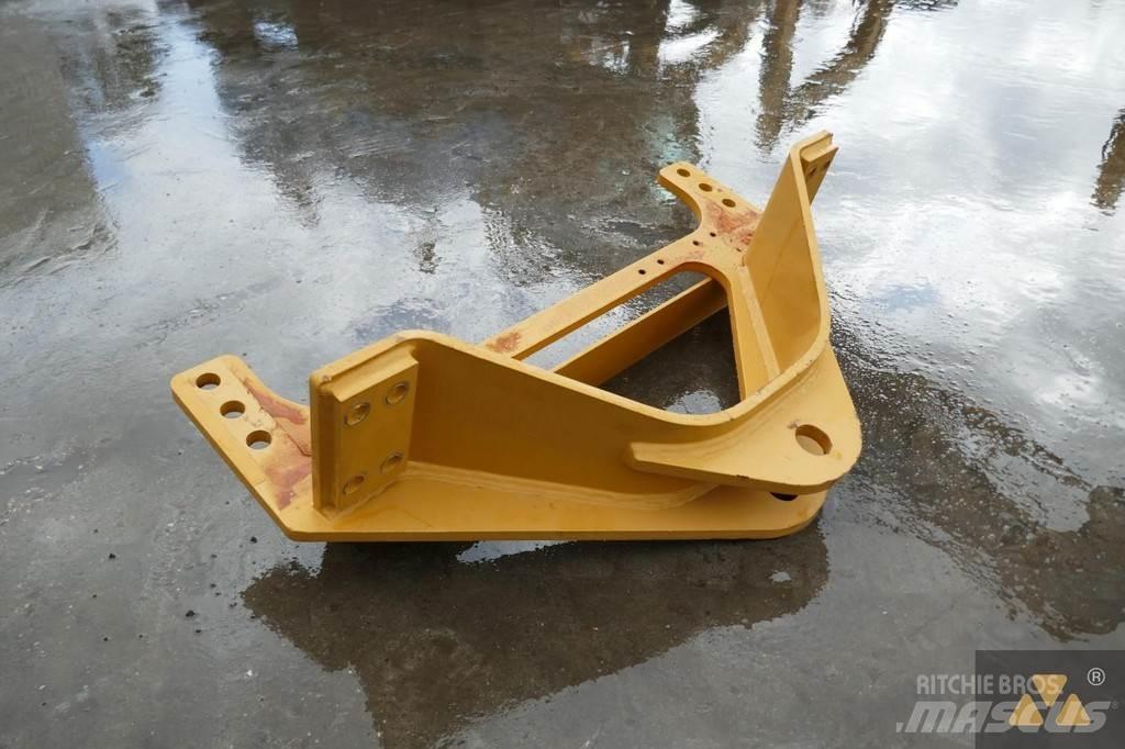 CAT 140M3 Drawbar Trasporto - Altro