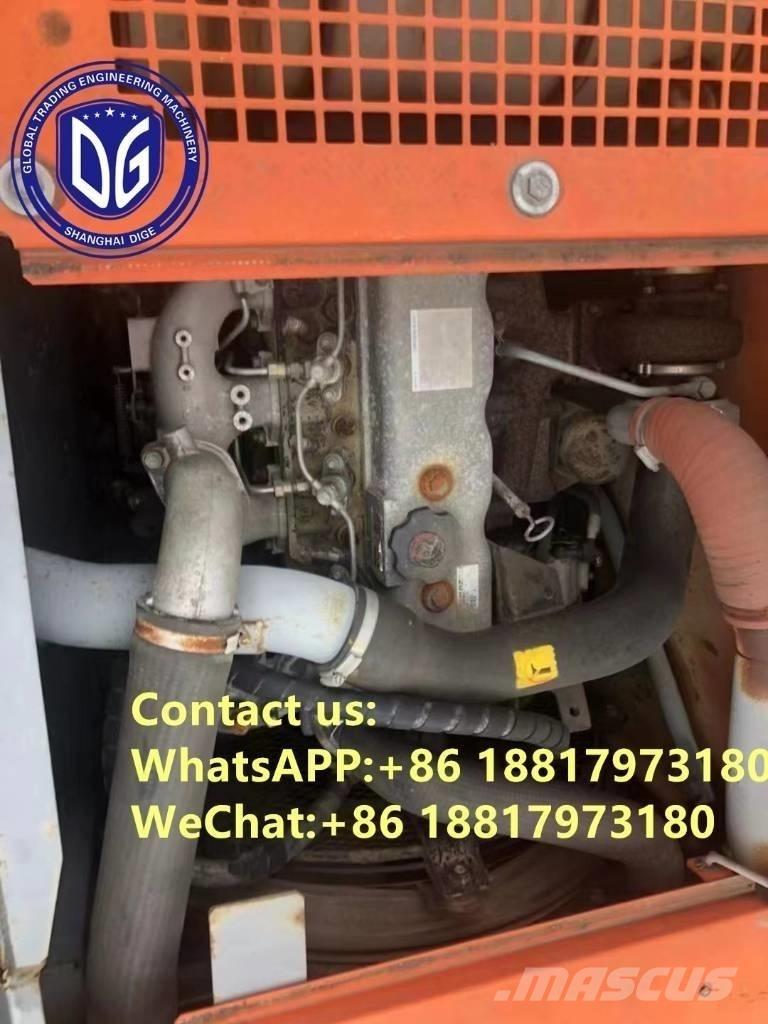 Hitachi ZX 135 US Escavatori cingolati