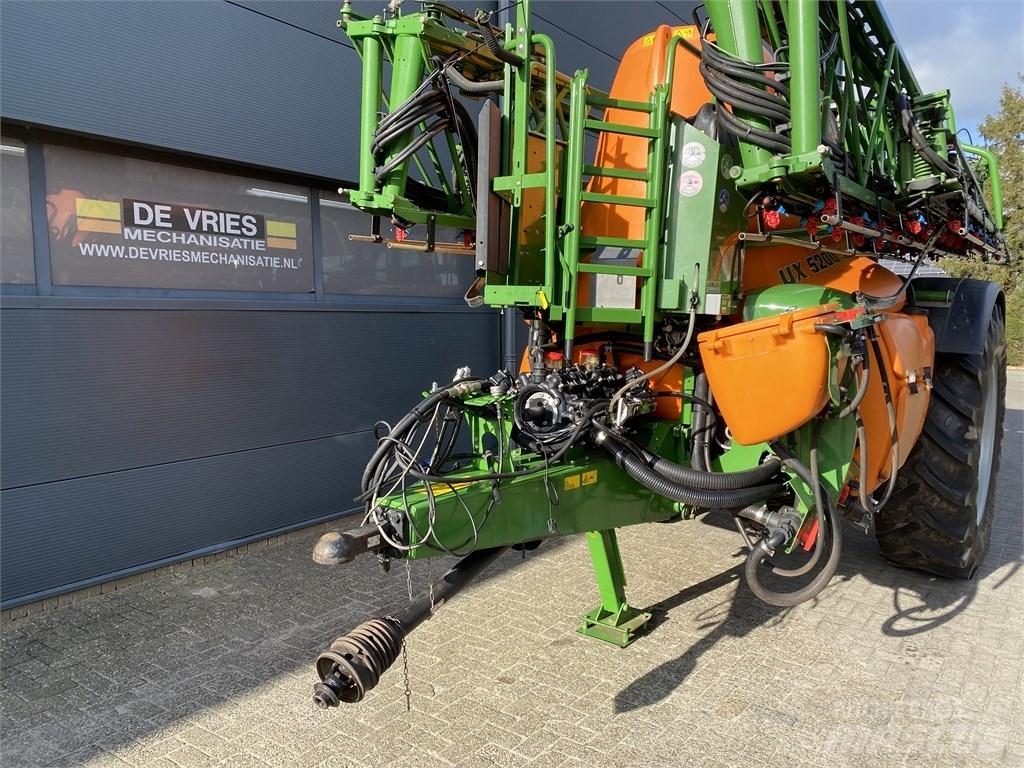 Amazone UX 5200 Irroratrici trainate