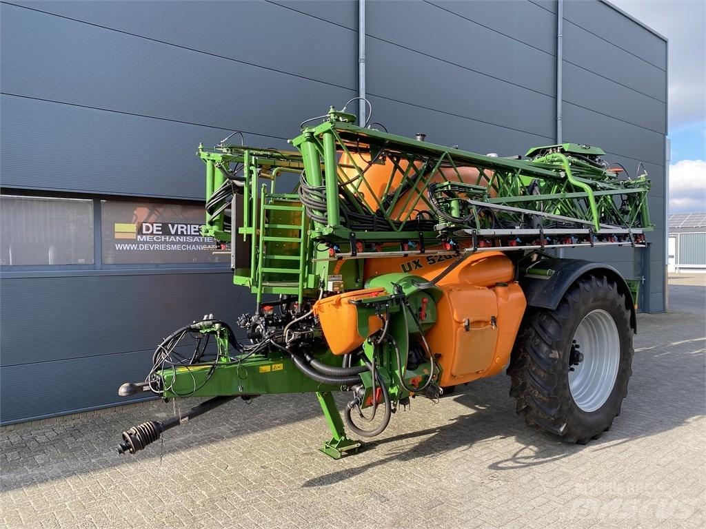 Amazone UX 5200 Irroratrici trainate