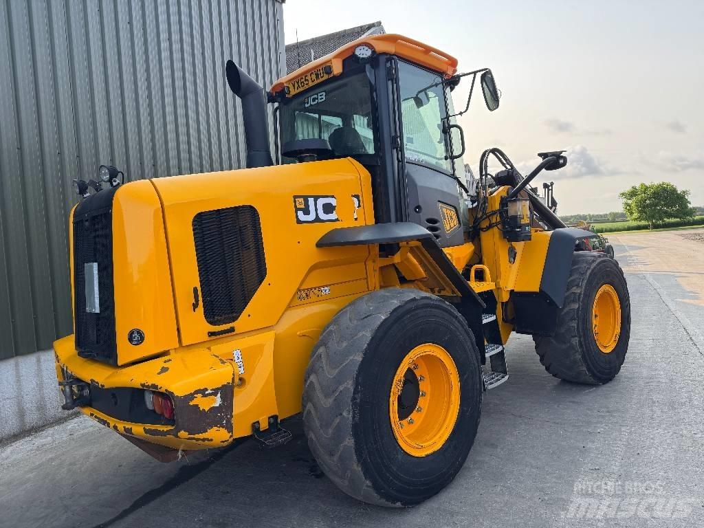 JCB 437 HT Agri Pale multiuso