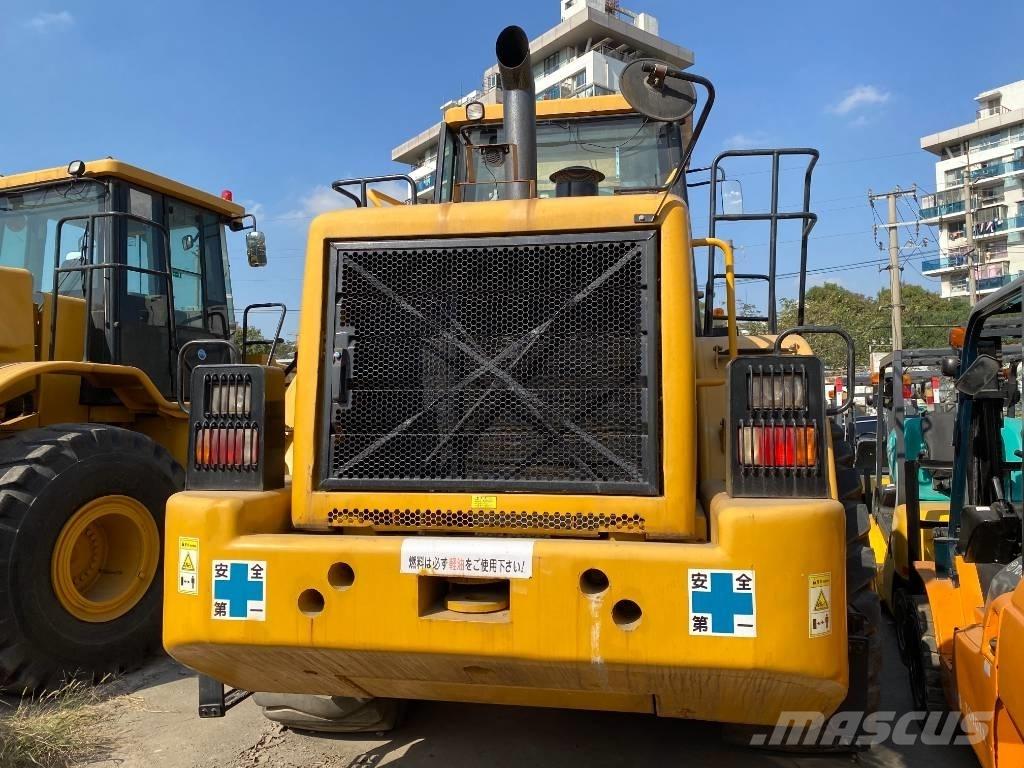CAT 966 H Pale gommate