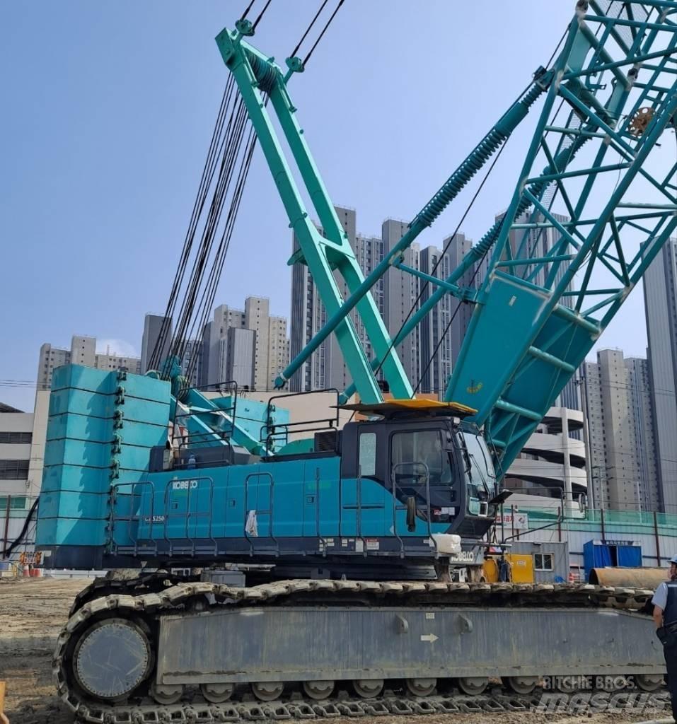 Kobelco CKS 2500 Gru cingolate