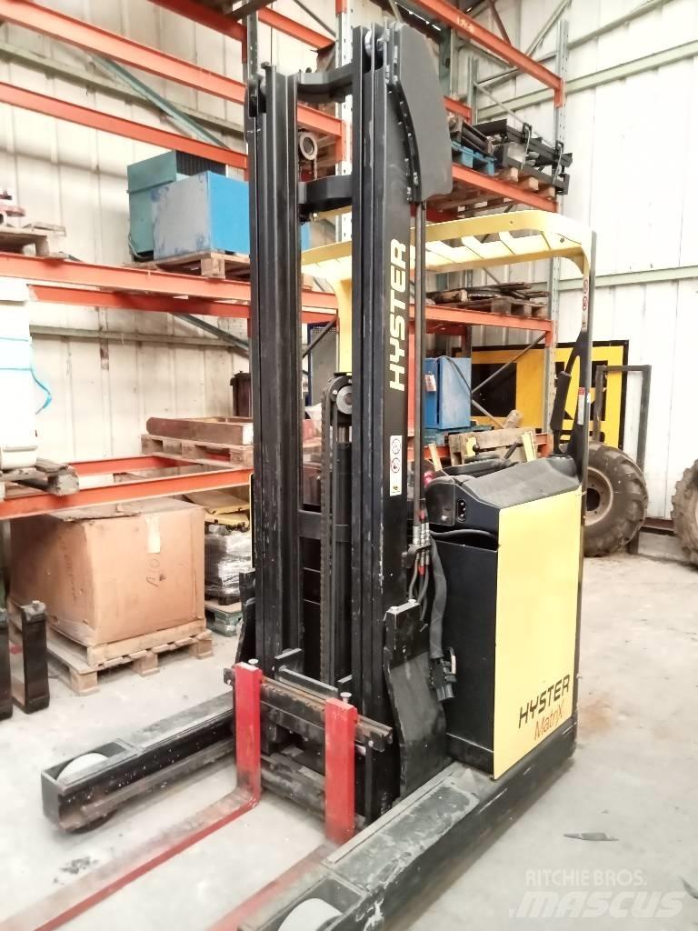 Hyster R1.4 Carrello retrattile