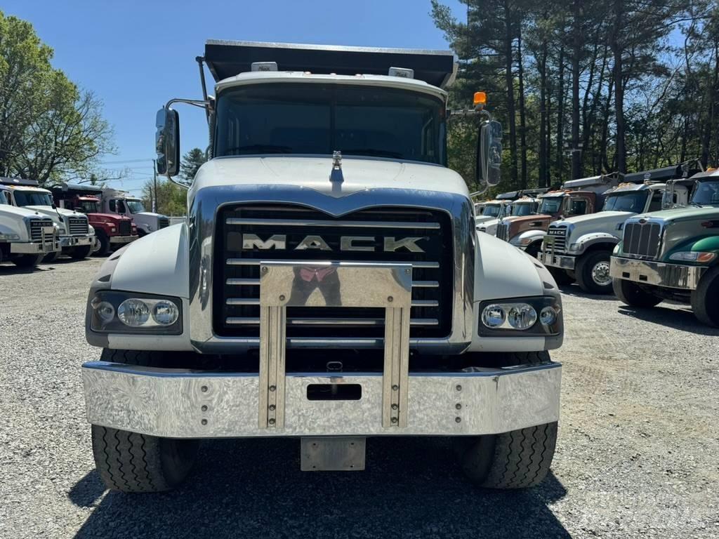 Mack GU713 Camion ribaltabili