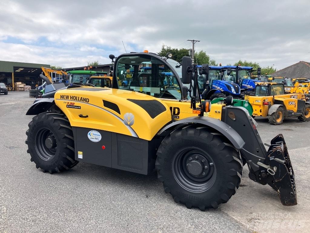 New Holland TH7.32 Sollevatori telescopici per agricoltura