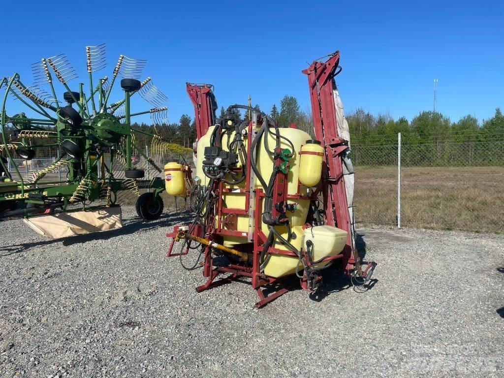 Hardi Master Twin Irroratori montati