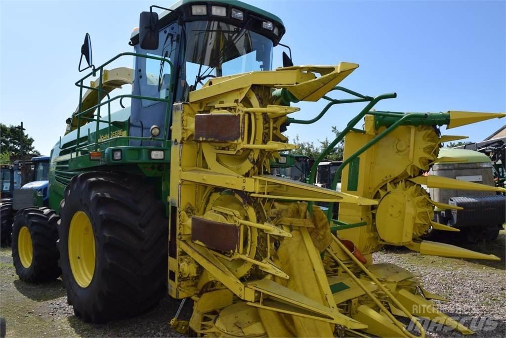John Deere 7400 Trince semoventi