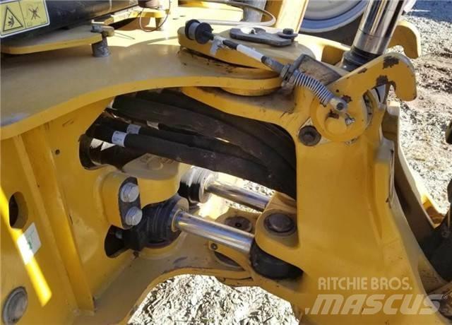 CAT 416 F Terne