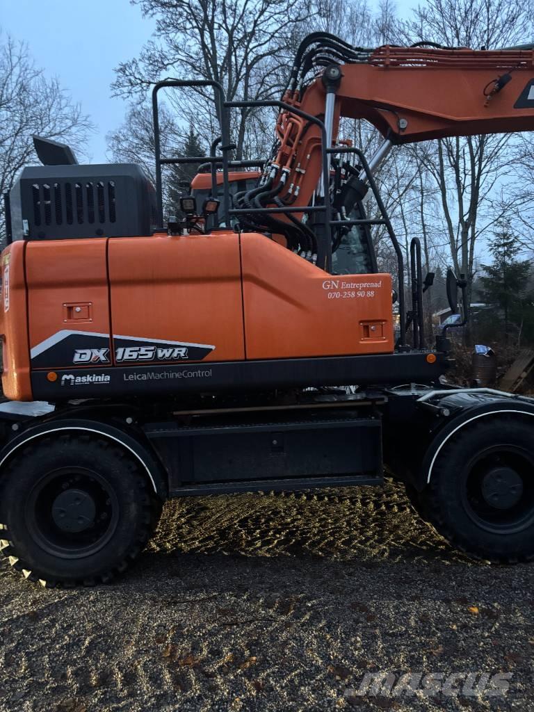 Doosan DX 165 W-7 Escavatori gommati