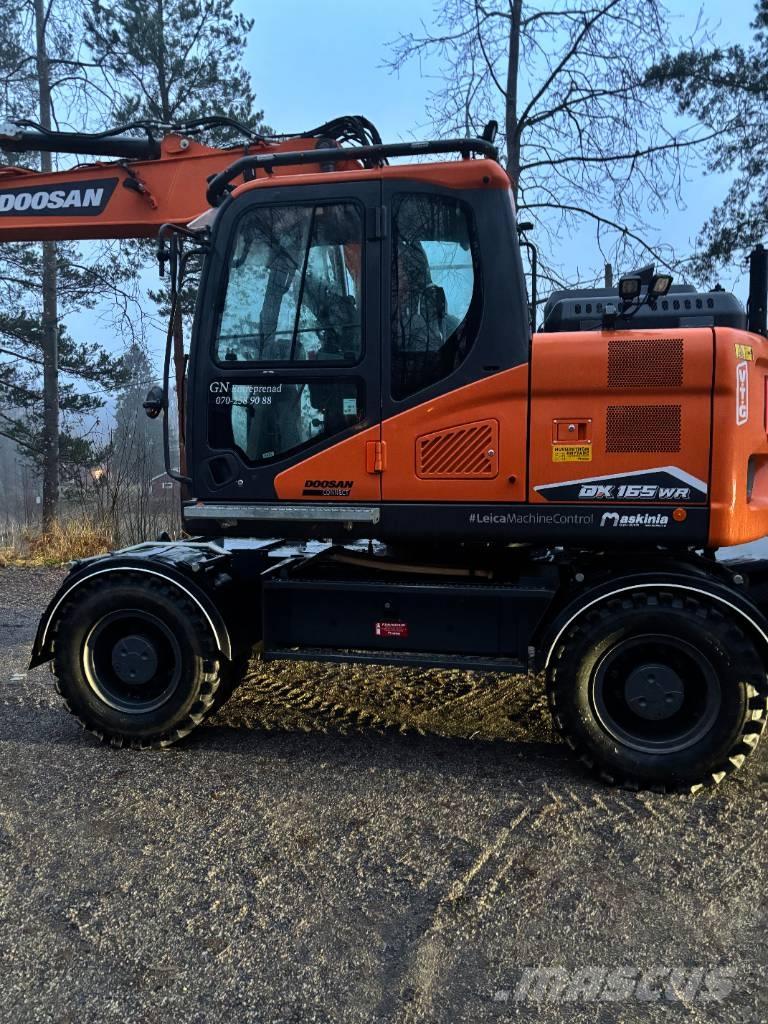 Doosan DX 165 W-7 Escavatori gommati