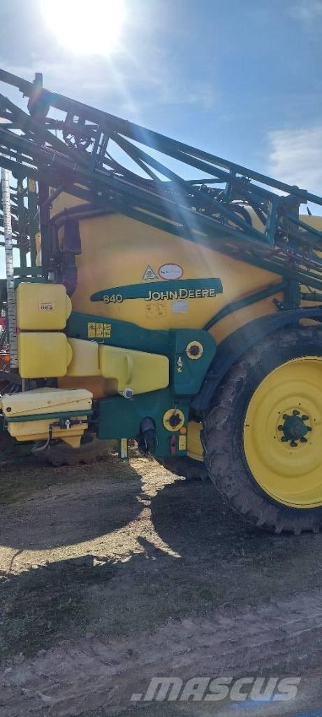 John Deere 840 Irroratrici trainate