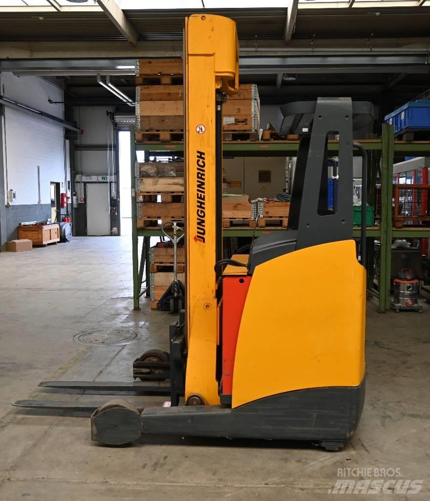 Jungheinrich ETV 214 Carrello retrattile