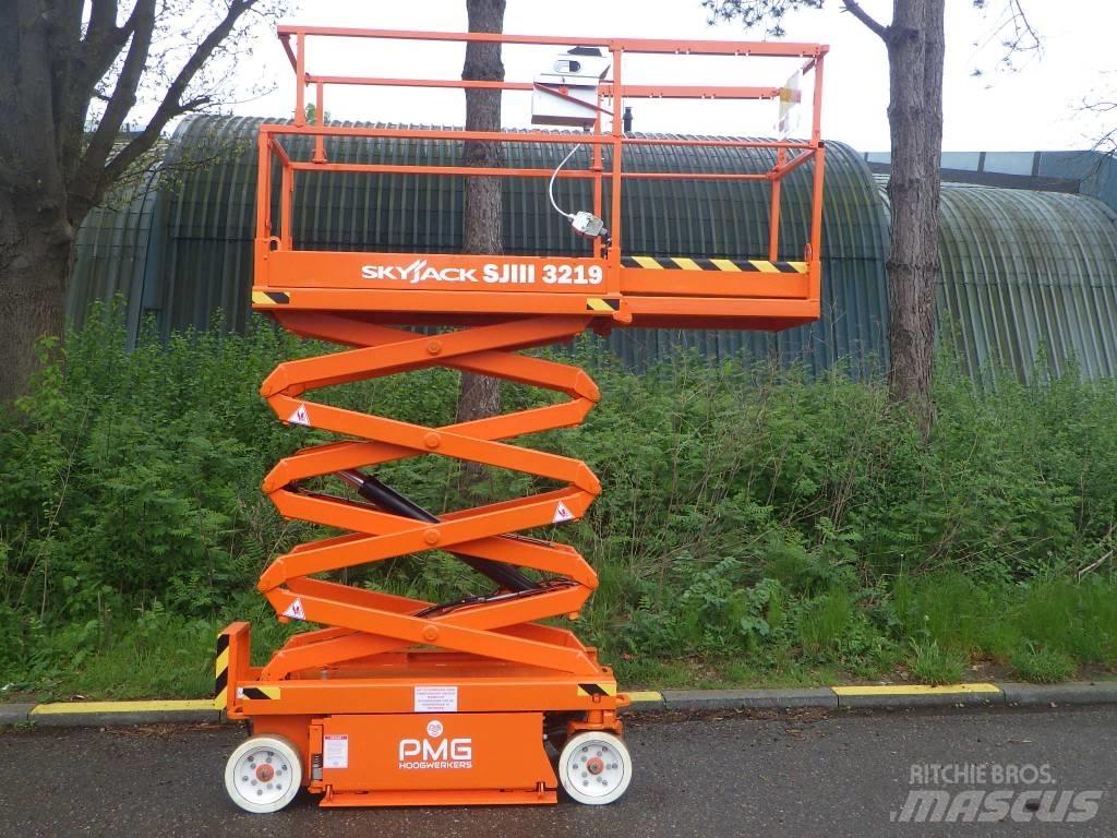 SkyJack SJ3219 Piattaforme a pantografo