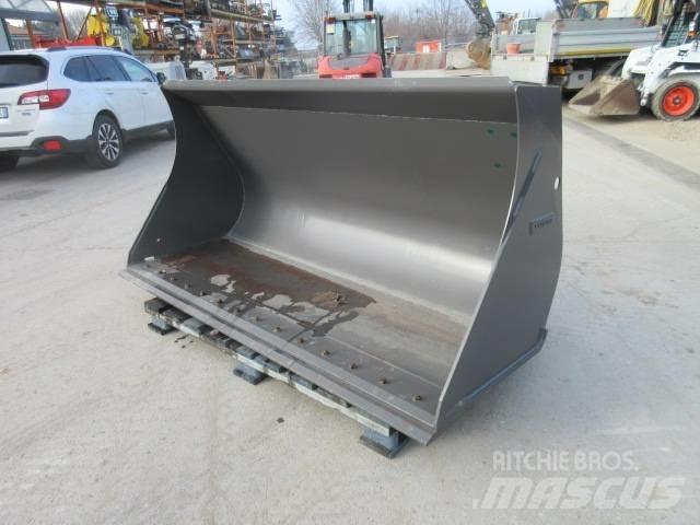Volvo L 45 Benne