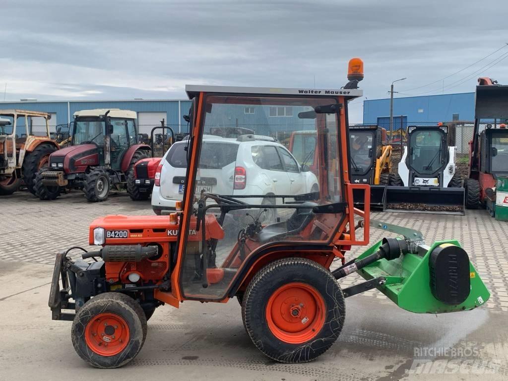 Kubota B 4200 Trattori