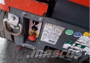 SkyJack SJ 12 Piattaforme a pantografo