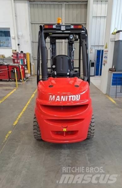 Manitou MI30D Elevatore per esterni