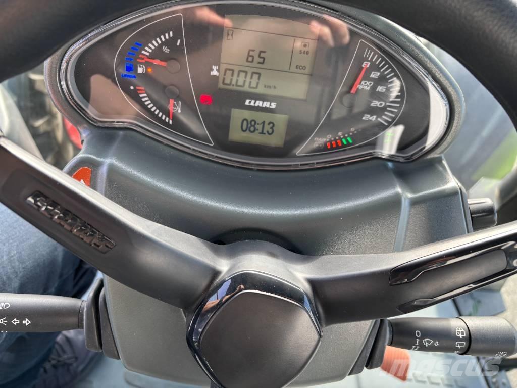 CLAAS ARION 420 CIS Trattori