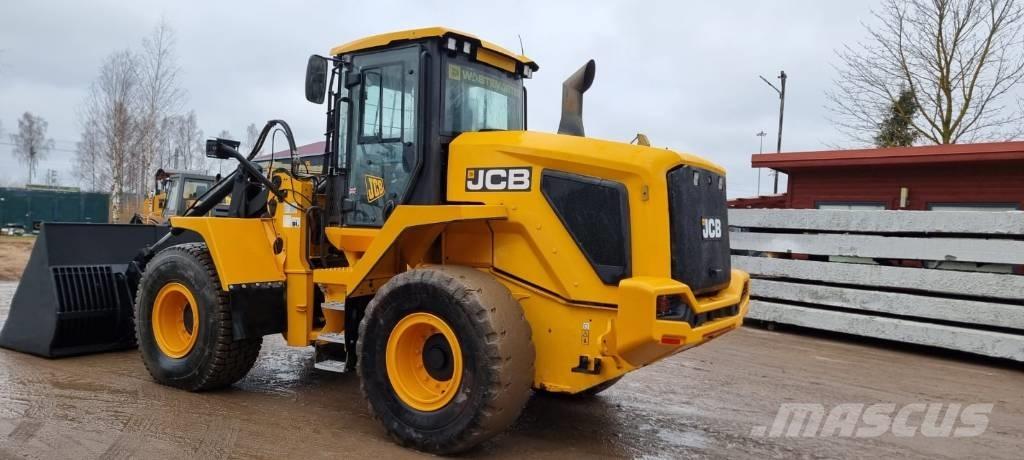 JCB 427 Agri Pale gommate