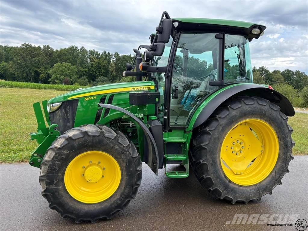 John Deere 5100R Trattori