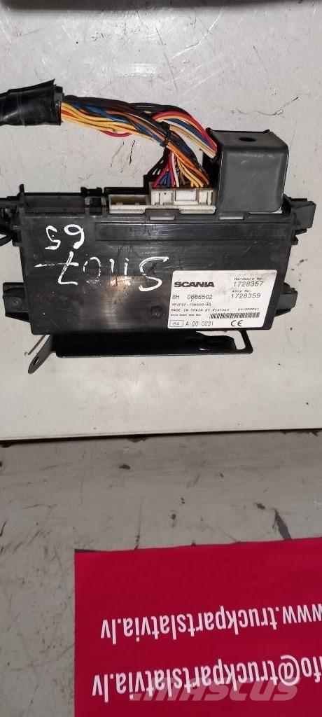 Scania R 440.  1728357 Componenti elettroniche