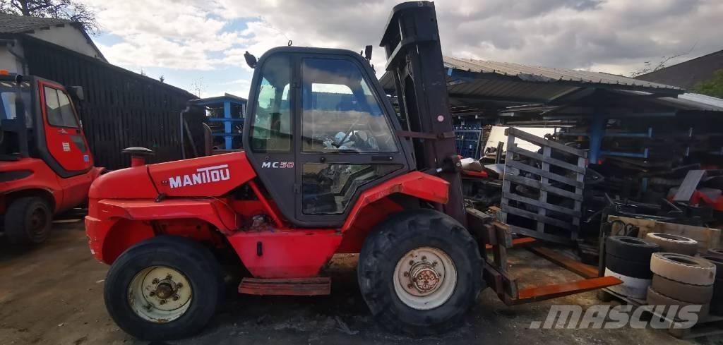 Manitou MC 50 Elevatore per esterni