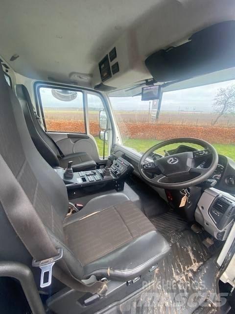 Mercedes-Benz UNIMOG Camion ribaltabili