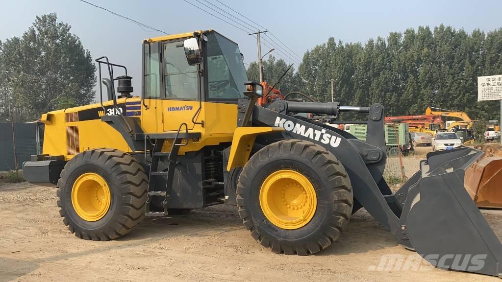 Komatsu WA 380-6 Pale gommate