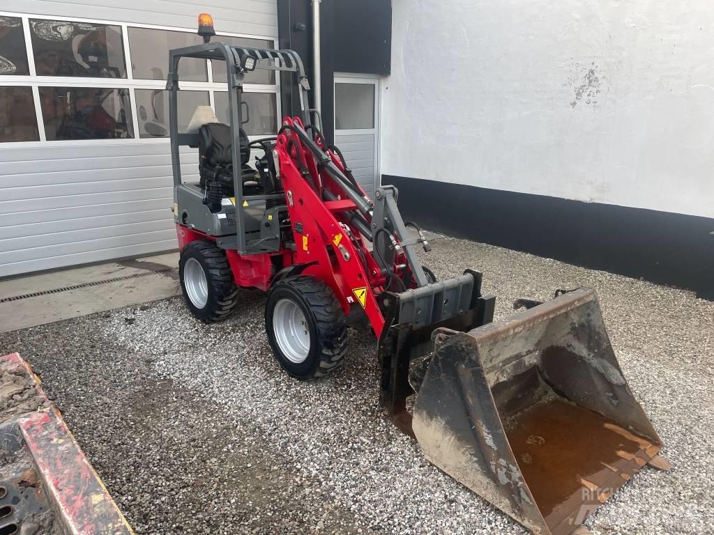 Weidemann 1140 Pale gommate