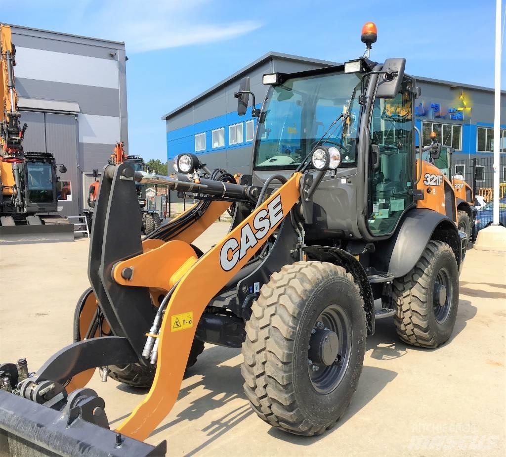 CASE 321 F Pale gommate