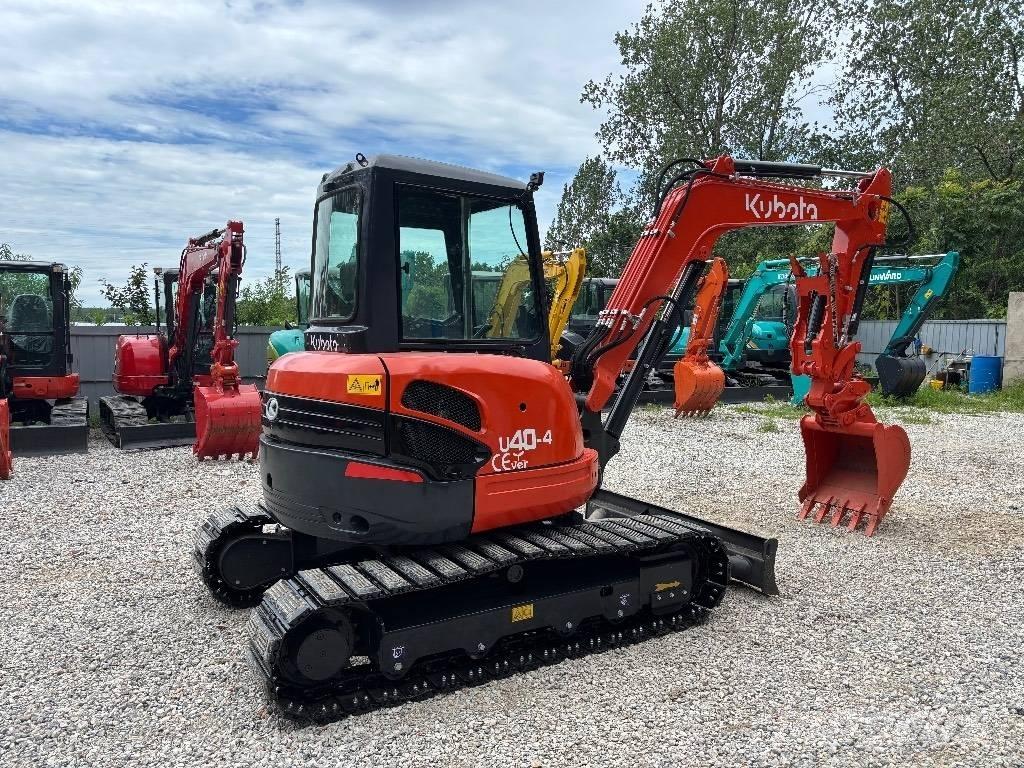Kubota U40 Miniescavatori