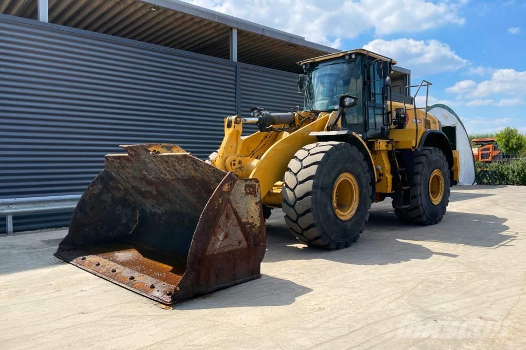 CAT 966MXE Pale gommate