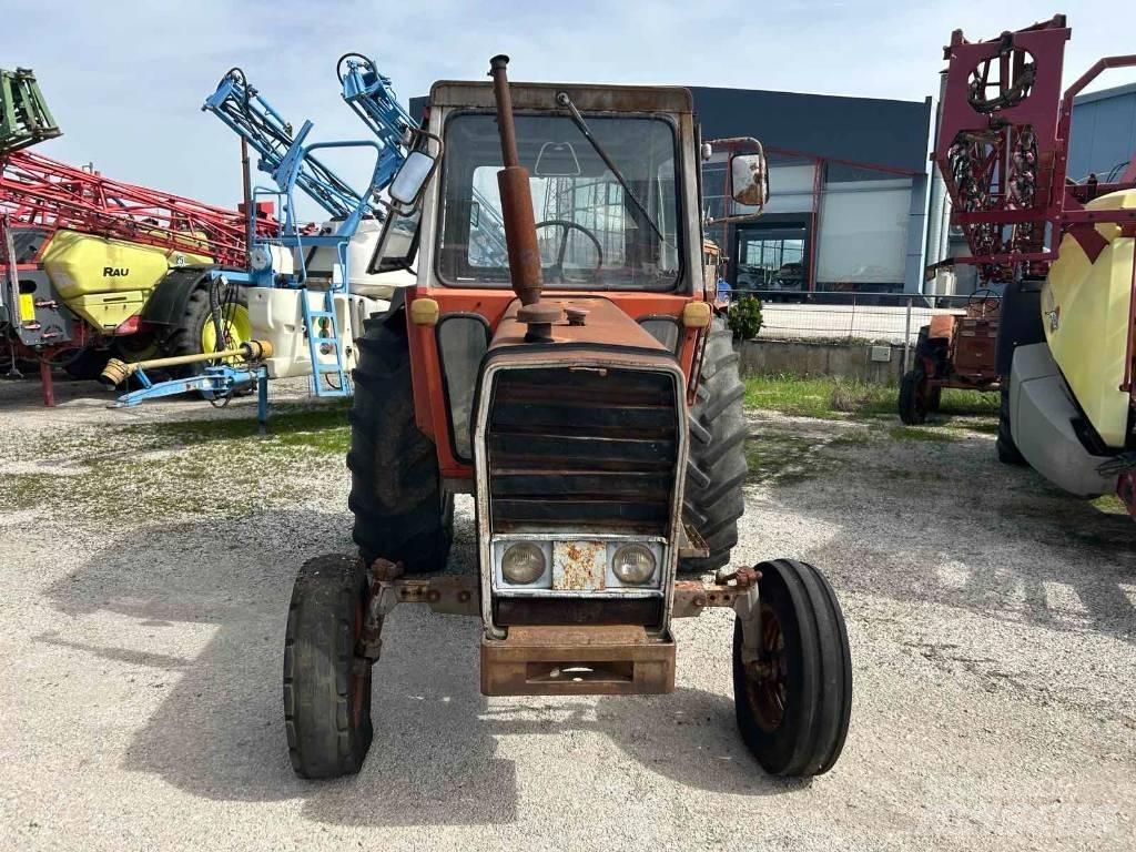 Massey Ferguson 590 Trattori