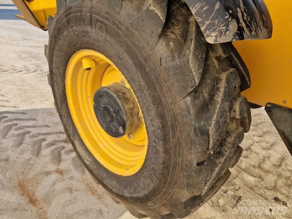 JCB 540-140  BC40 Sollevatori telescopici