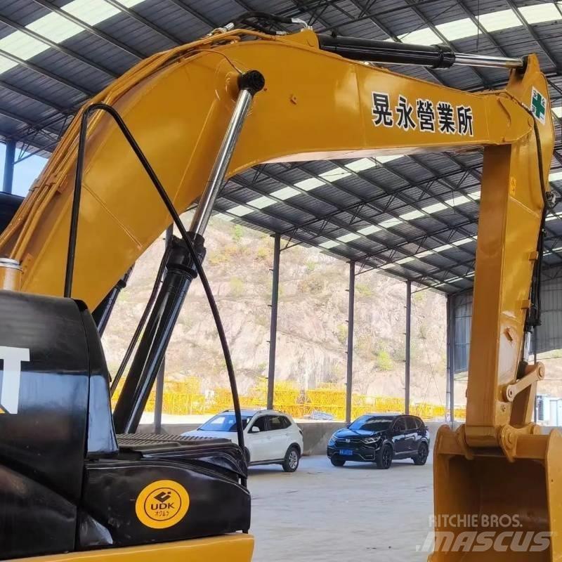 CAT 320D Escavatori cingolati
