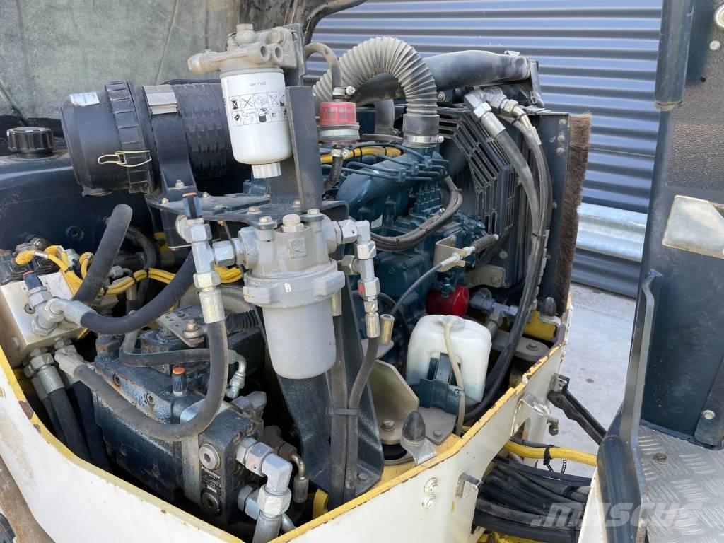 Bomag BW 135 AD-5 Rulli a doppio tamburo