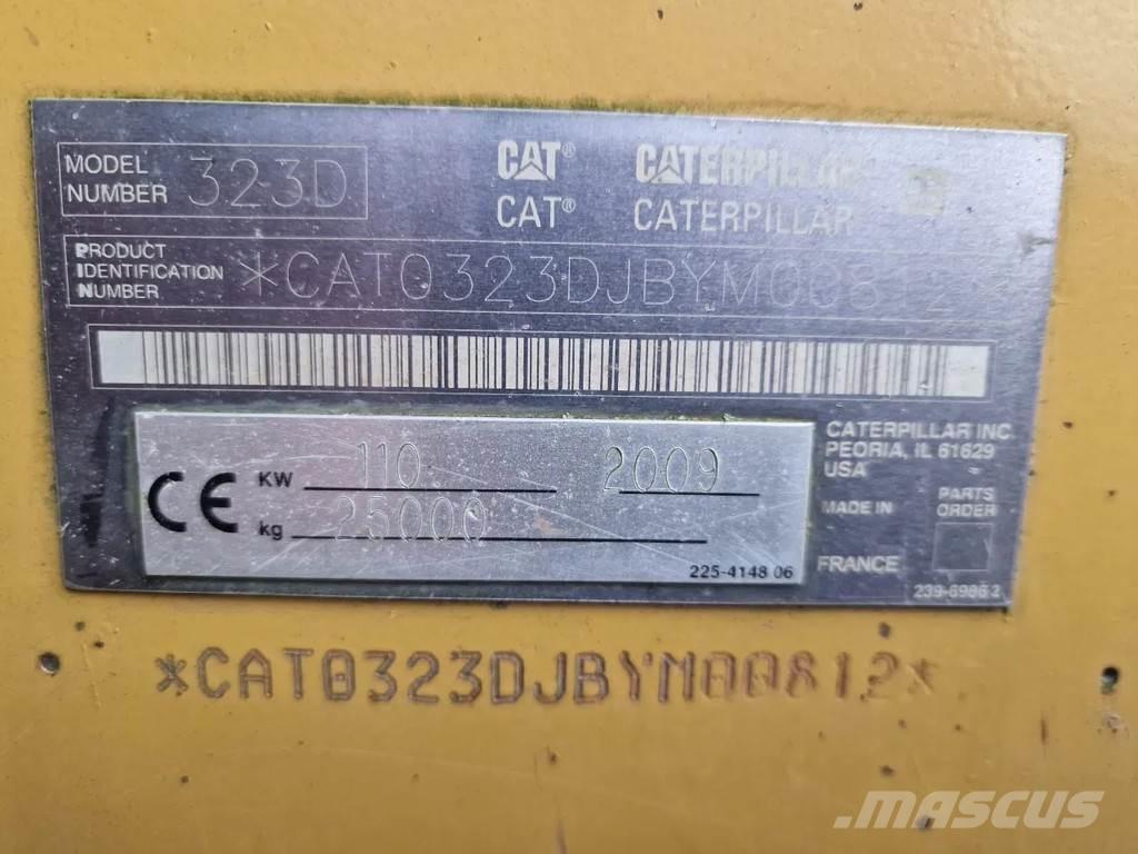 CAT 323d Escavatori cingolati