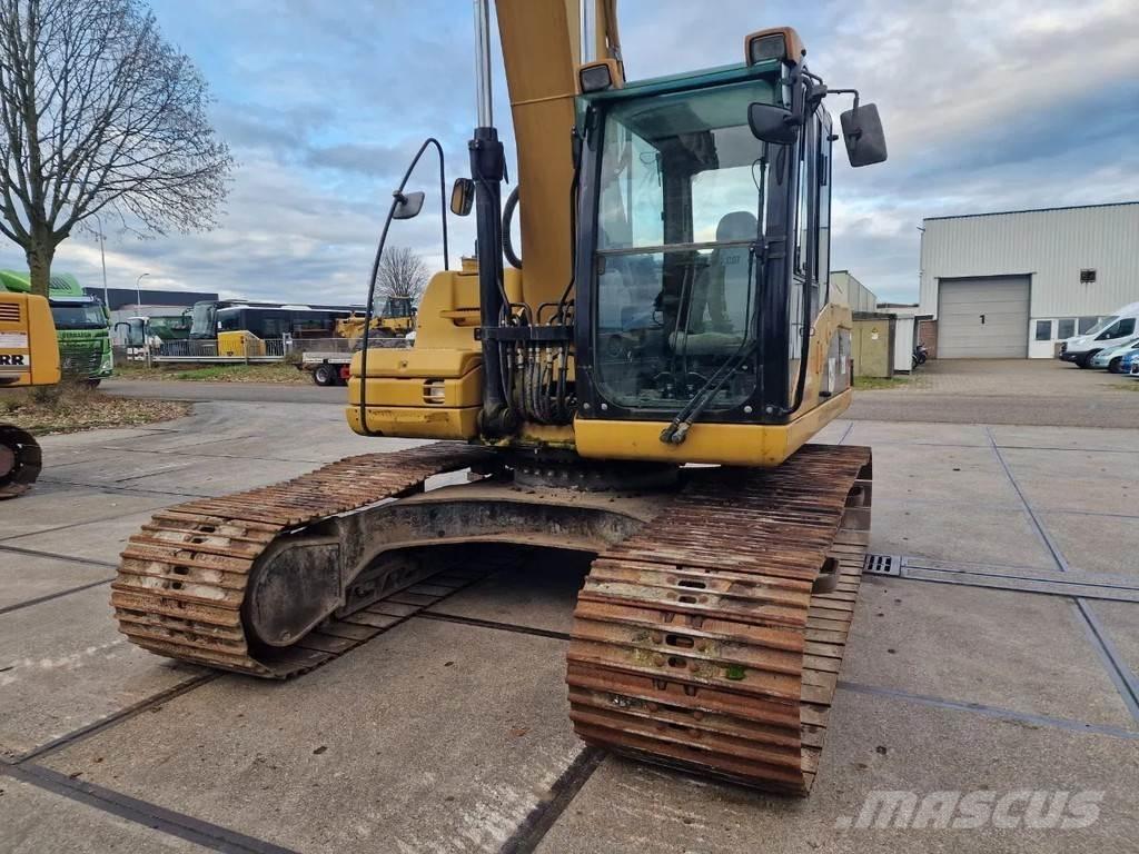 CAT 323d Escavatori cingolati