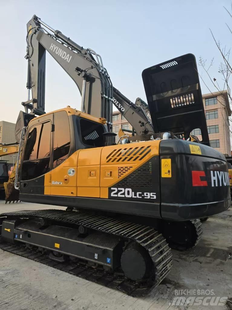 Hyundai 220—9S Escavatori cingolati