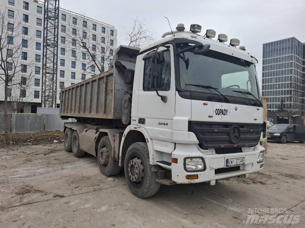 Mercedes-Benz 3244 Camion con gancio di sollevamento