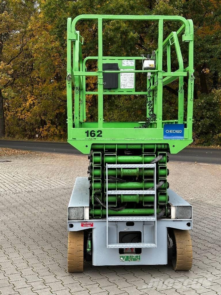 Airo X 12 EW Piattaforme a pantografo