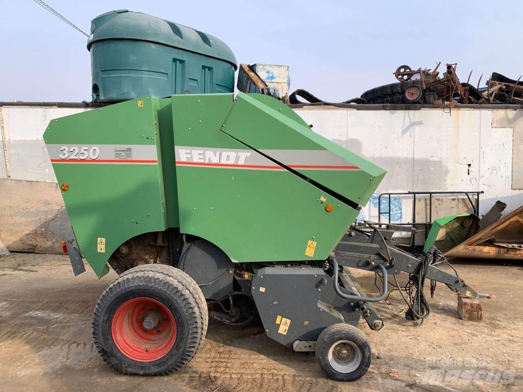 Fendt 3250 Rotopresse
