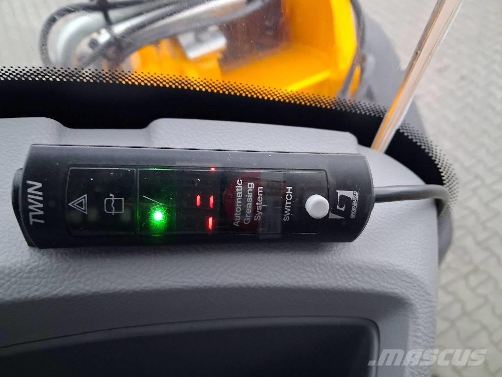 JCB 435 S WLS Pale gommate