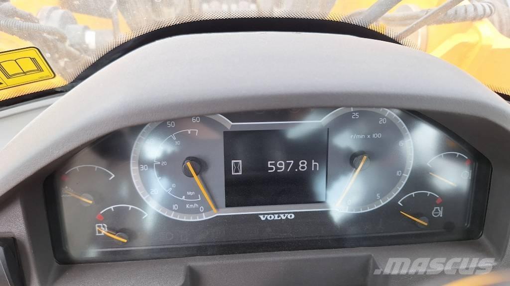 Volvo L 180 H Pale gommate