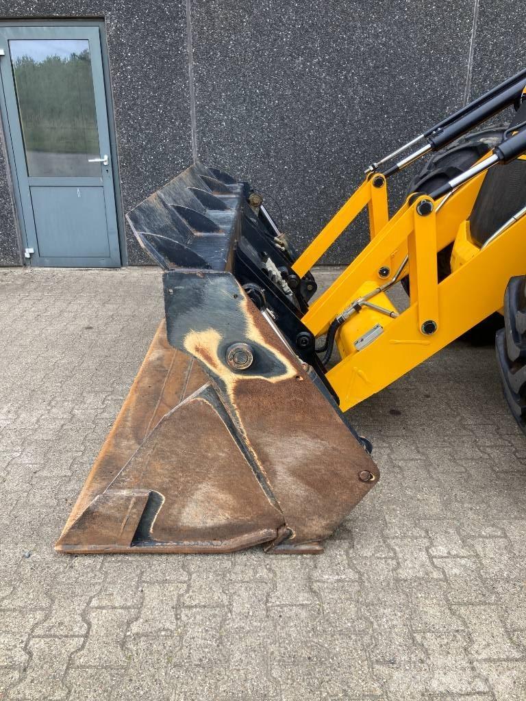 JCB 4 CX Pro Terne
