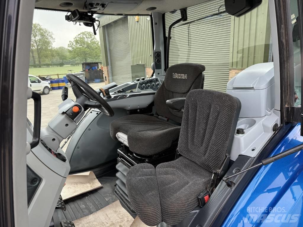 Valtra T 234 Versu Trattori