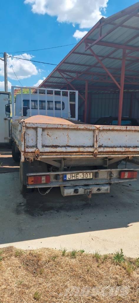 Nissan ECO T 135 Camion ribaltabili