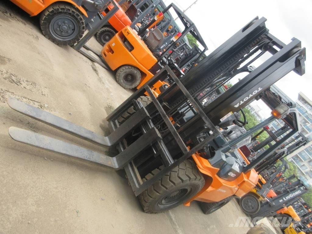Toyota FD 30 Carrelli elevatori diesel